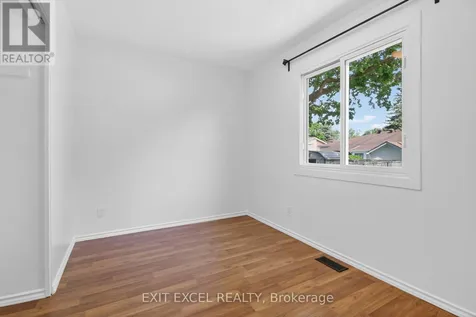 283 Mcelroy Drive Ottawa ON K2L 1Y3
