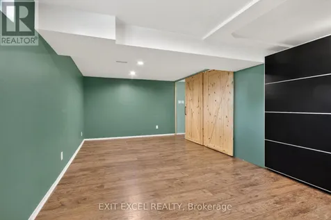 283 Mcelroy Drive Ottawa ON K2L 1Y3