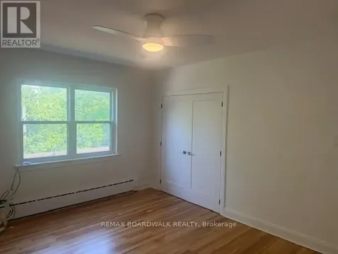 379 Stewart Street Ottawa ON K1N 6K9