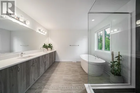 189 Lynn Coulter Street Ottawa ON K2J 7B9