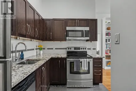 682 Churchill Avenue North Ottawa ON K1Z 5G5