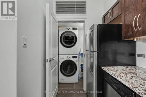 682 Churchill Avenue North Ottawa ON K1Z 5G5