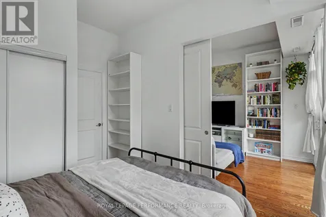 682 Churchill Avenue North Ottawa ON K1Z 5G5