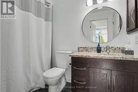 682 Churchill Avenue North Ottawa ON K1Z 5G5