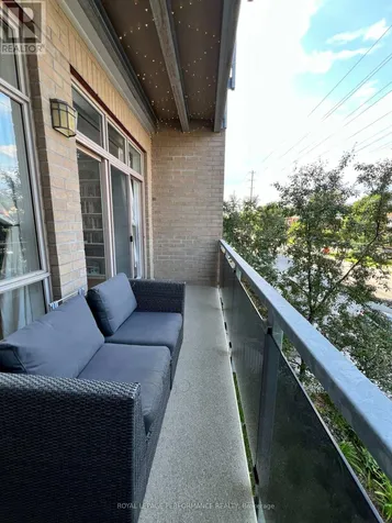 682 Churchill Avenue North Ottawa ON K1Z 5G5