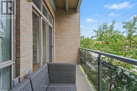 682 Churchill Avenue North Ottawa ON K1Z 5G5