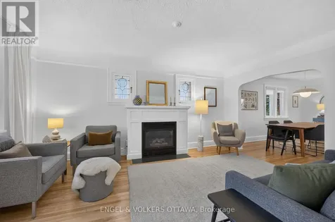 174 Hickory Street Ottawa ON K1Y 3T6