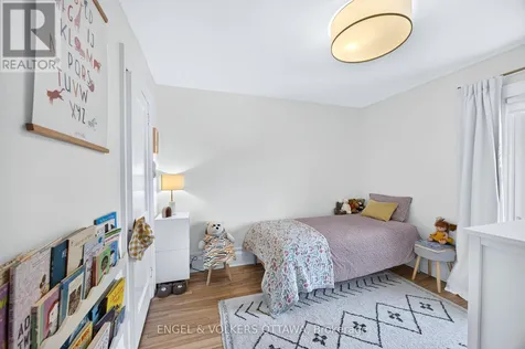 174 Hickory Street Ottawa ON K1Y 3T6