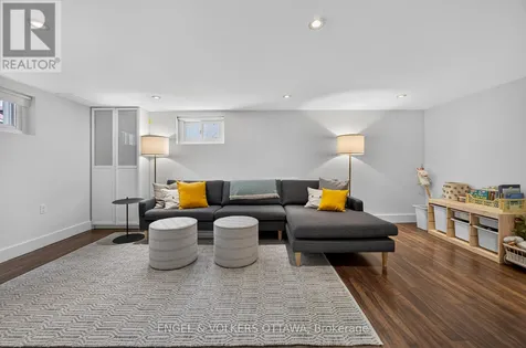 174 Hickory Street Ottawa ON K1Y 3T6