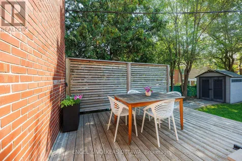 174 Hickory Street Ottawa ON K1Y 3T6