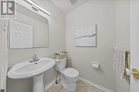 46 Margrave Avenue Ottawa ON K1T 3Y2