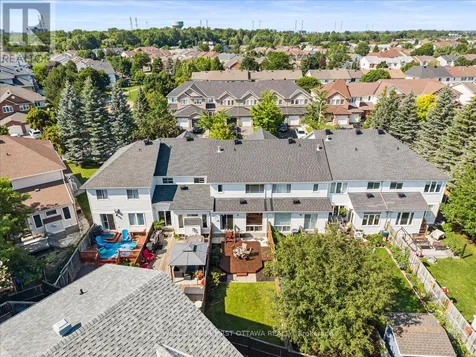 46 Margrave Avenue Ottawa ON K1T 3Y2