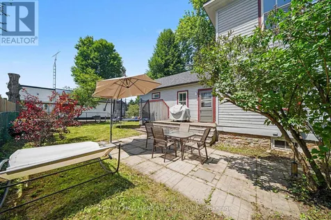 98 Drummond Street East Perth ON K7H 1H1