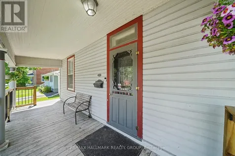 98 Drummond Street East Perth ON K7H 1H1