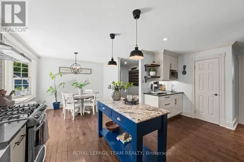 113 Wilbert Cox Drive Ottawa ON K0A 1L0
