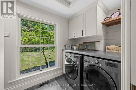 113 Wilbert Cox Drive Ottawa ON K0A 1L0
