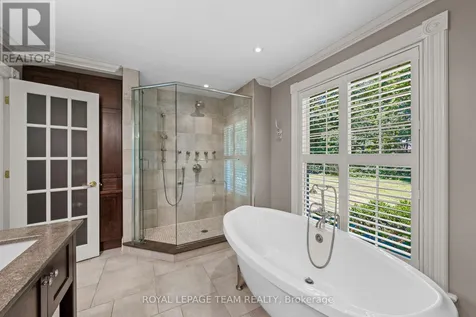 113 Wilbert Cox Drive Ottawa ON K0A 1L0