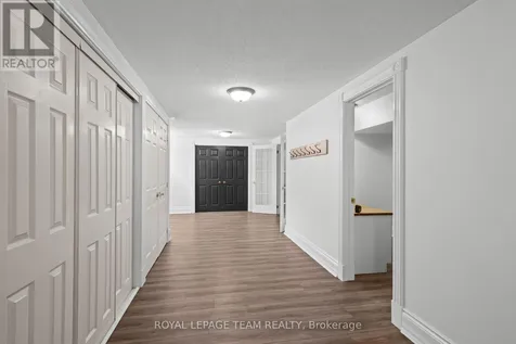 113 Wilbert Cox Drive Ottawa ON K0A 1L0
