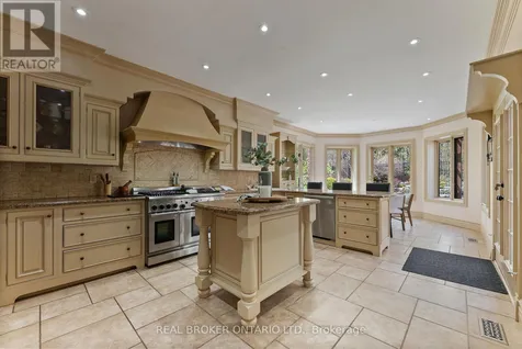 10 Oakview Place Uxbridge ON L9P 0L1