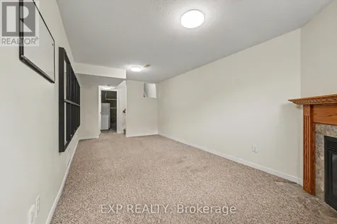 218 Rolling Meadow Crescent Ottawa ON K1W 0B1