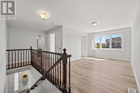 425 Aphelion Crescent Ottawa ON K2J 6N6