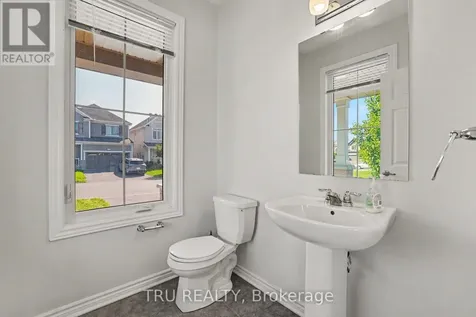 425 Aphelion Crescent Ottawa ON K2J 6N6