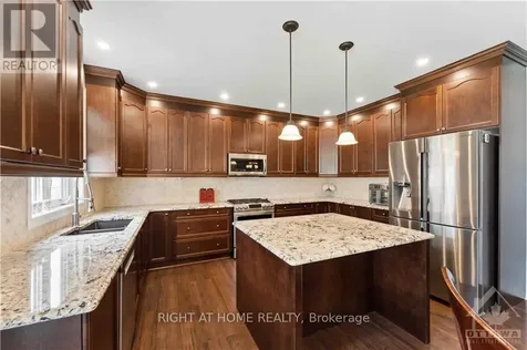 546 Peerless Street Ottawa ON K2J 5P9