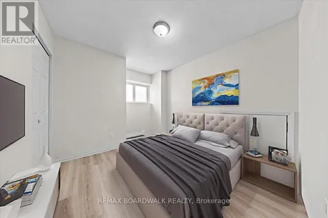 2044 Arrowsmith Drive Ottawa ON K1J 7V8