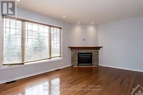 135 Stedman Street Ottawa ON K1T 0B4