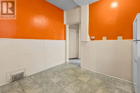 498 Gladstone Avenue Ottawa ON K1R 5N8