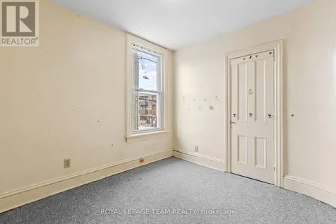 498 Gladstone Avenue Ottawa ON K1R 5N8