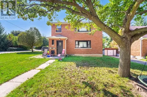 21 Beverley Street Waterloo ON N2L 2H5