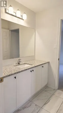 1029 Trailsview Avenue Cobourg ON K9A 4J6