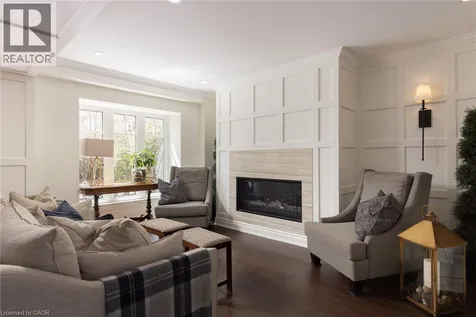 392 Aspen Forest Drive Oakville ON L6J 6H5