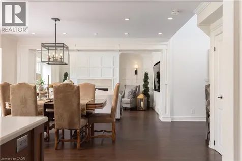 392 Aspen Forest Drive Oakville ON L6J 6H5