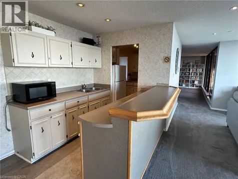 222 Jackson Street West Hamilton ON L8P 4S5