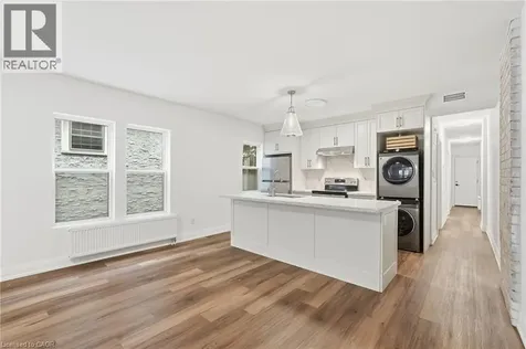 4876 Simcoe Street Niagara Falls ON L2E 1V9