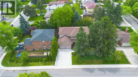 11 Maynard Street Hamilton ON L9B 1A9