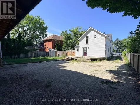 47 Market Street Collingwood ON L9Y 3M5