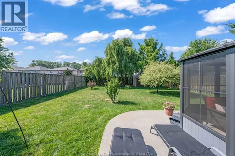 429 Mclellan Avenue Amherstburg ON N9V 4C8