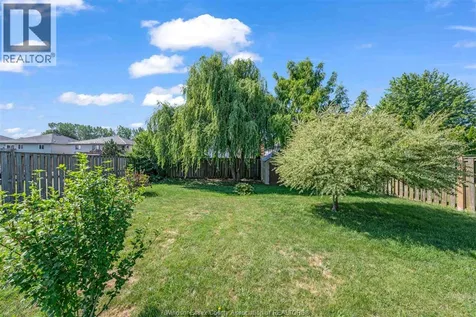 429 Mclellan Avenue Amherstburg ON N9V 4C8
