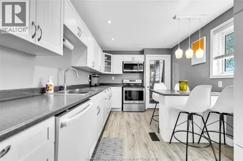 1548 Aubin Road Windsor ON N8Y 4G2