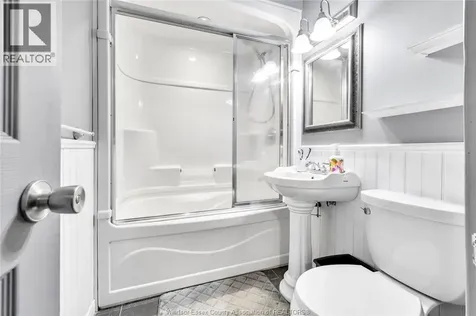 1548 Aubin Road Windsor ON N8Y 4G2
