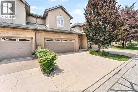 435 Sandpoint Windsor ON N8P 1S3