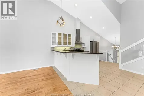 435 Sandpoint Windsor ON N8P 1S3