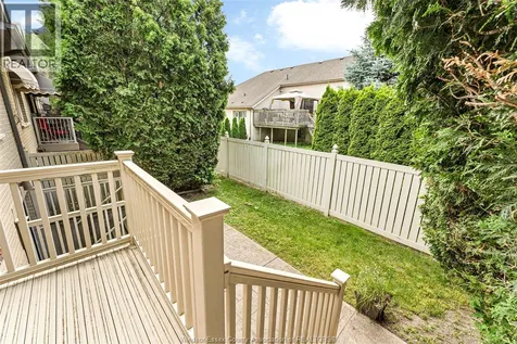 435 Sandpoint Windsor ON N8P 1S3