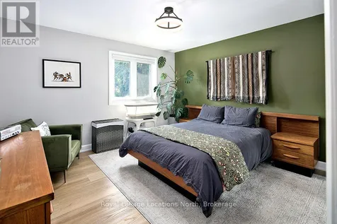 194 Montgomery Street Meaford ON N4L 1C4
