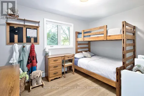 194 Montgomery Street Meaford ON N4L 1C4