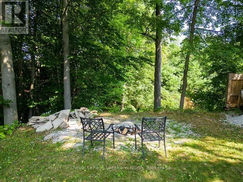 194 Montgomery Street Meaford ON N4L 1C4