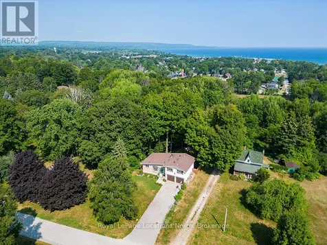 194 Montgomery Street Meaford ON N4L 1C4